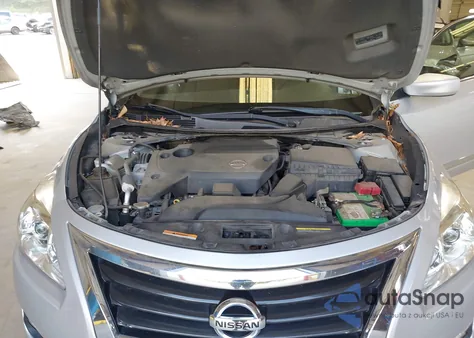 2015 Nissan Altima 2.5 Sv из США, поврежденный, VIN 1N4AL3AP6FC286295